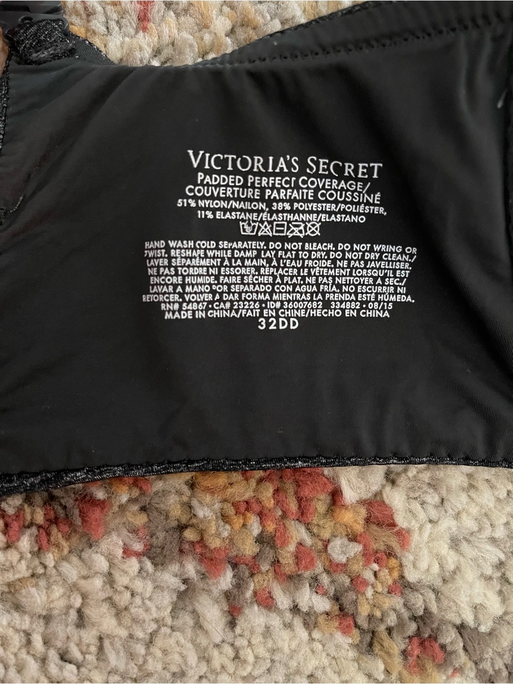 Victoria Secret Perfect Coverage - Picture 6 of 6